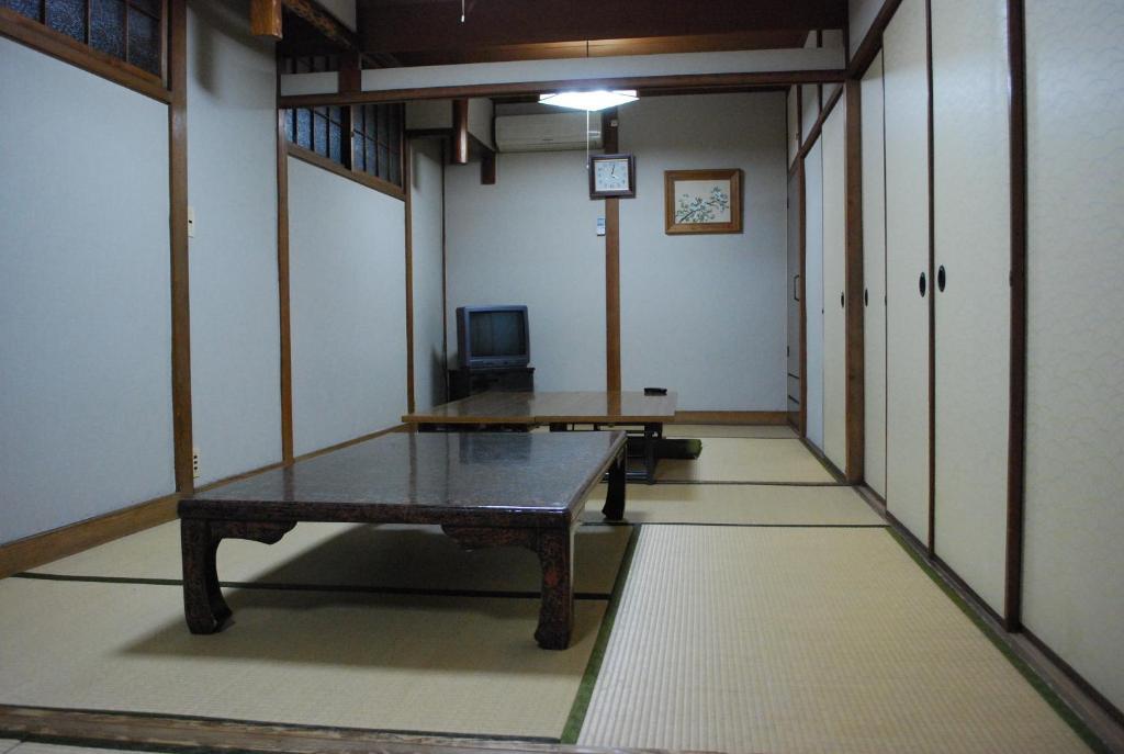 Chizuru Ryokan 히로시마 객실 사진